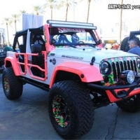 回顾SEMA JEEP牧马人改装粉嫩小碎花